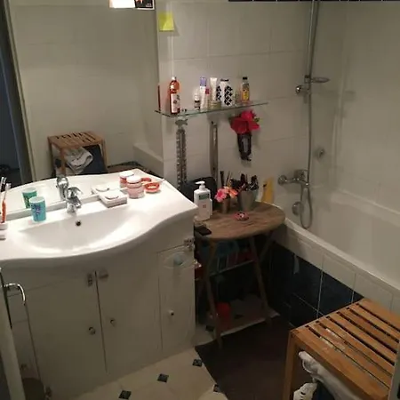 2 Bedroom With Balcony / Park Buttes Chaumont /jourdain * Parigi