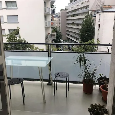 2 Bedroom With Balcony / Park Buttes Chaumont /jourdain Appartamento