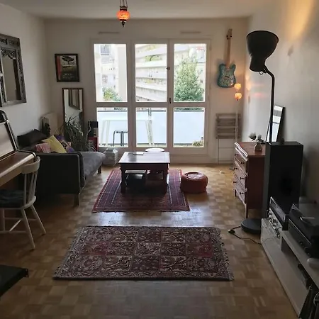 Appartamento 2 Bedroom With Balcony / Park Buttes Chaumont /jourdain *